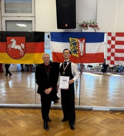 2026-09 Bernd 1. Titel