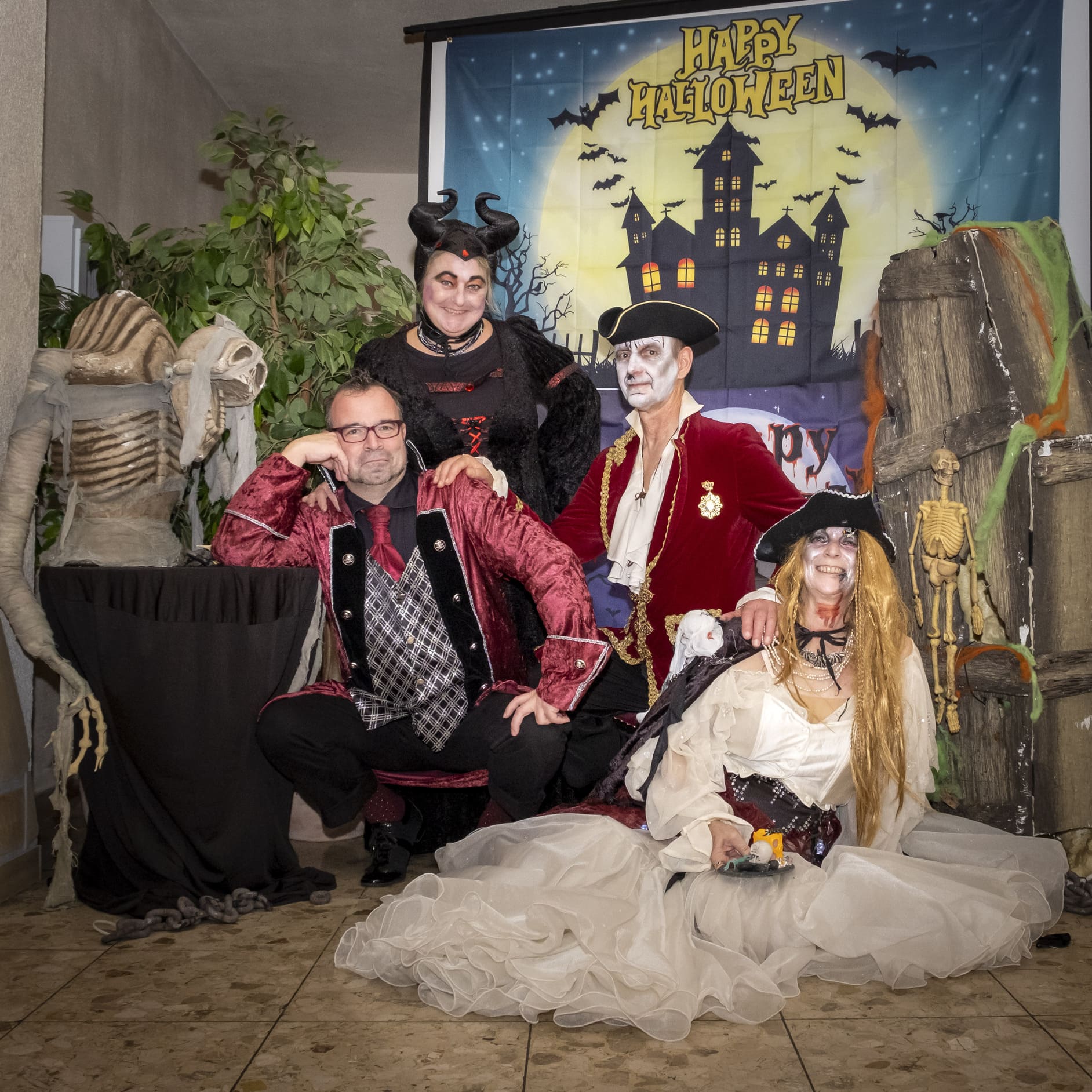 20 22-10-0045 Halloween im Creativ